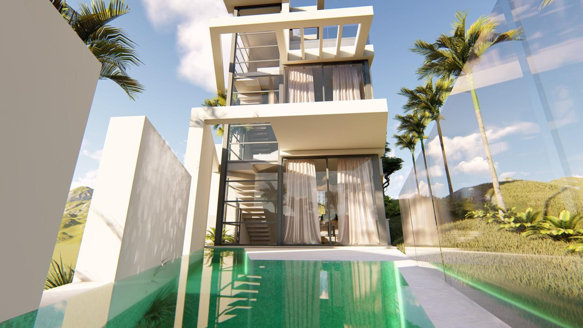 4 Bedroom Villa for Sale in Nueva Andalucía — 2