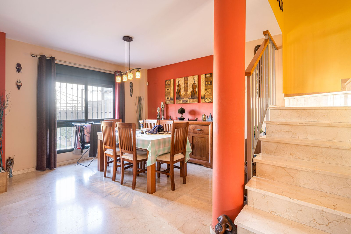 3 Bedroom Villa for Sale in Cancelada — view 16
