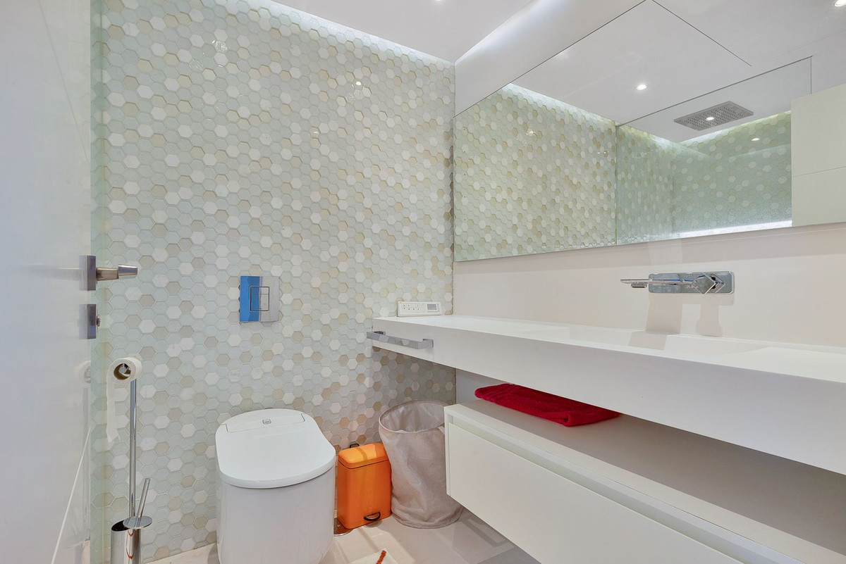 3 Bedroom Apartment for Sale in San Pedro de Alcántara — view 18