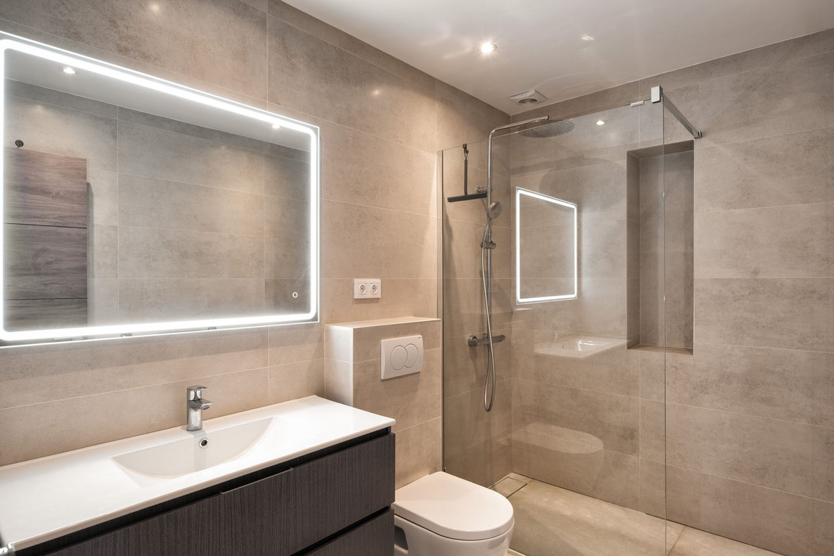 3 Bedroom Apartment for Sale in Puerto Banús — view 14