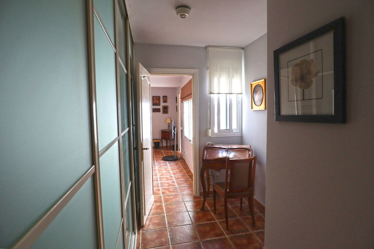 2 Bedroom Apartment for Sale in Marbella — 7