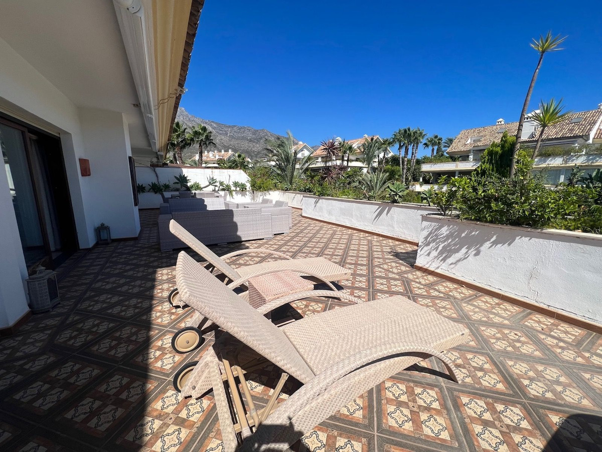 4 Bedroom Apartment for Sale in The Golden Mile — 5