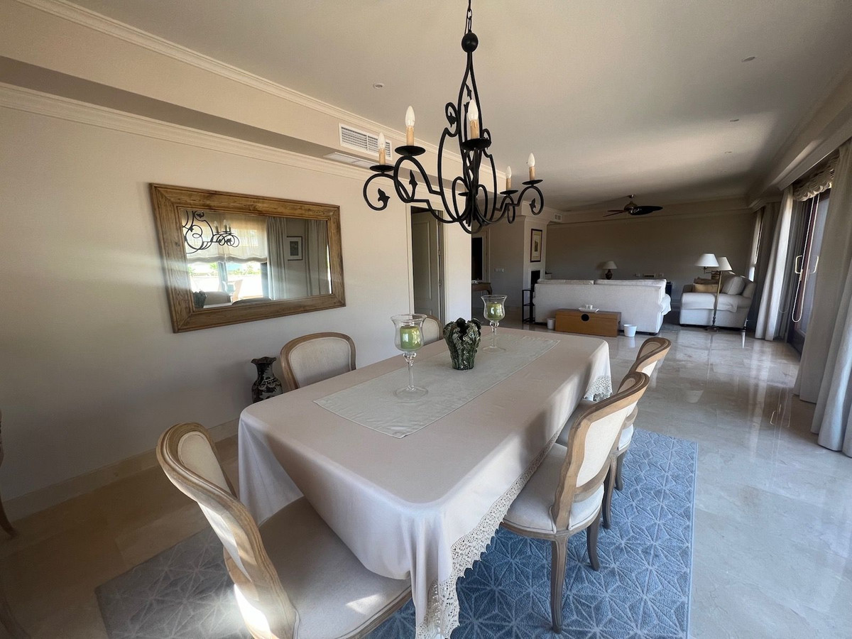 4 Bedroom Apartment for Sale in The Golden Mile — 7