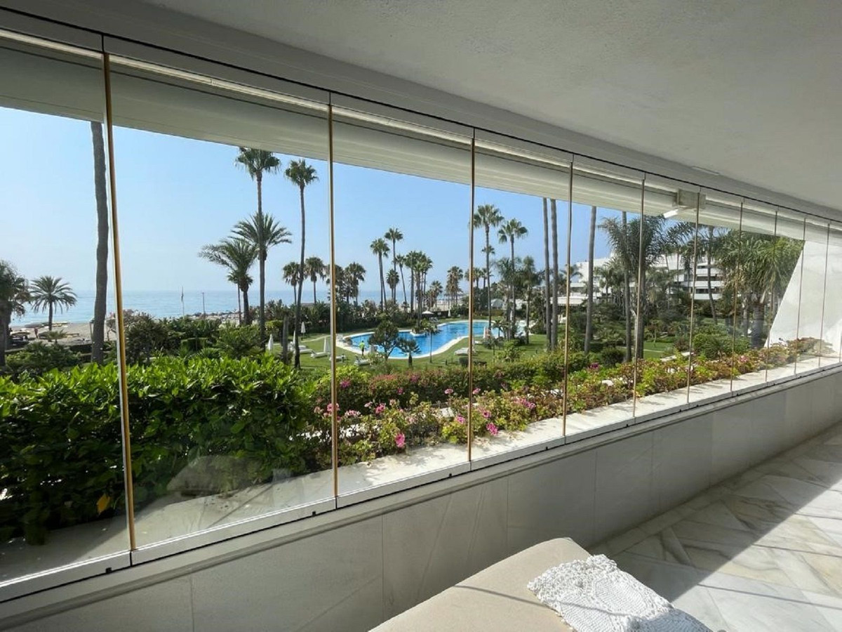 3 Bedroom Apartment for Sale in Puerto Banús — 7