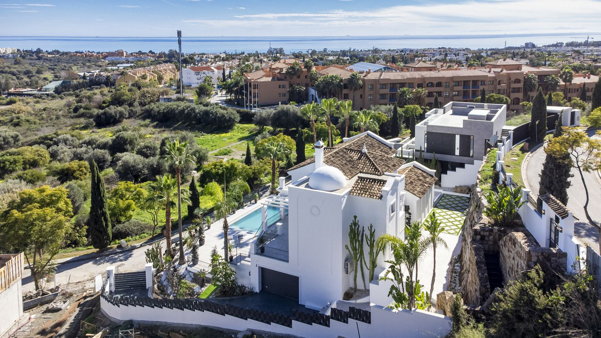 5 Bedroom Villa for Sale in Los Flamingos — view 11