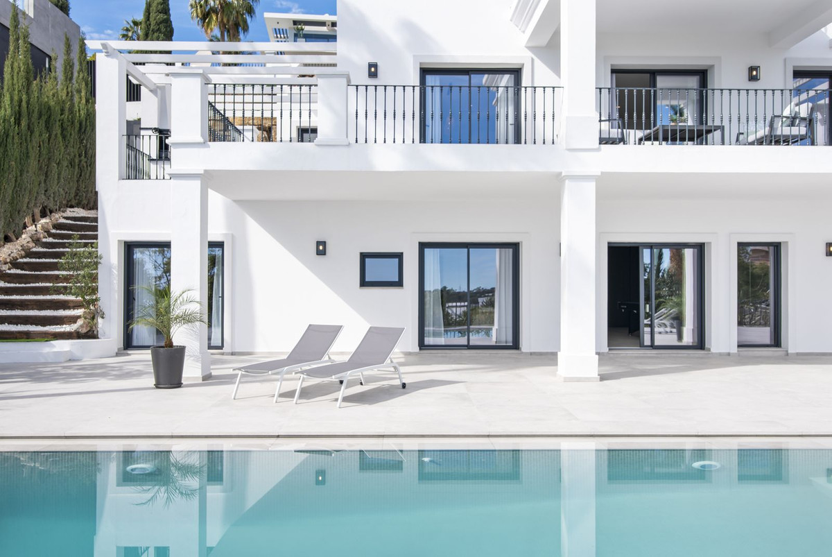 5 Bedroom Villa for Sale in Los Flamingos — 3