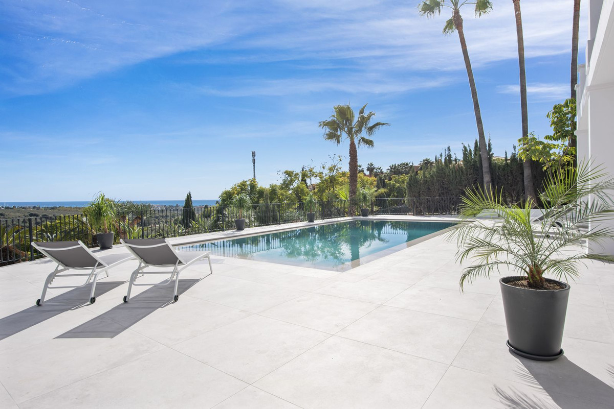 5 Bedroom Villa for Sale in Los Flamingos — 5
