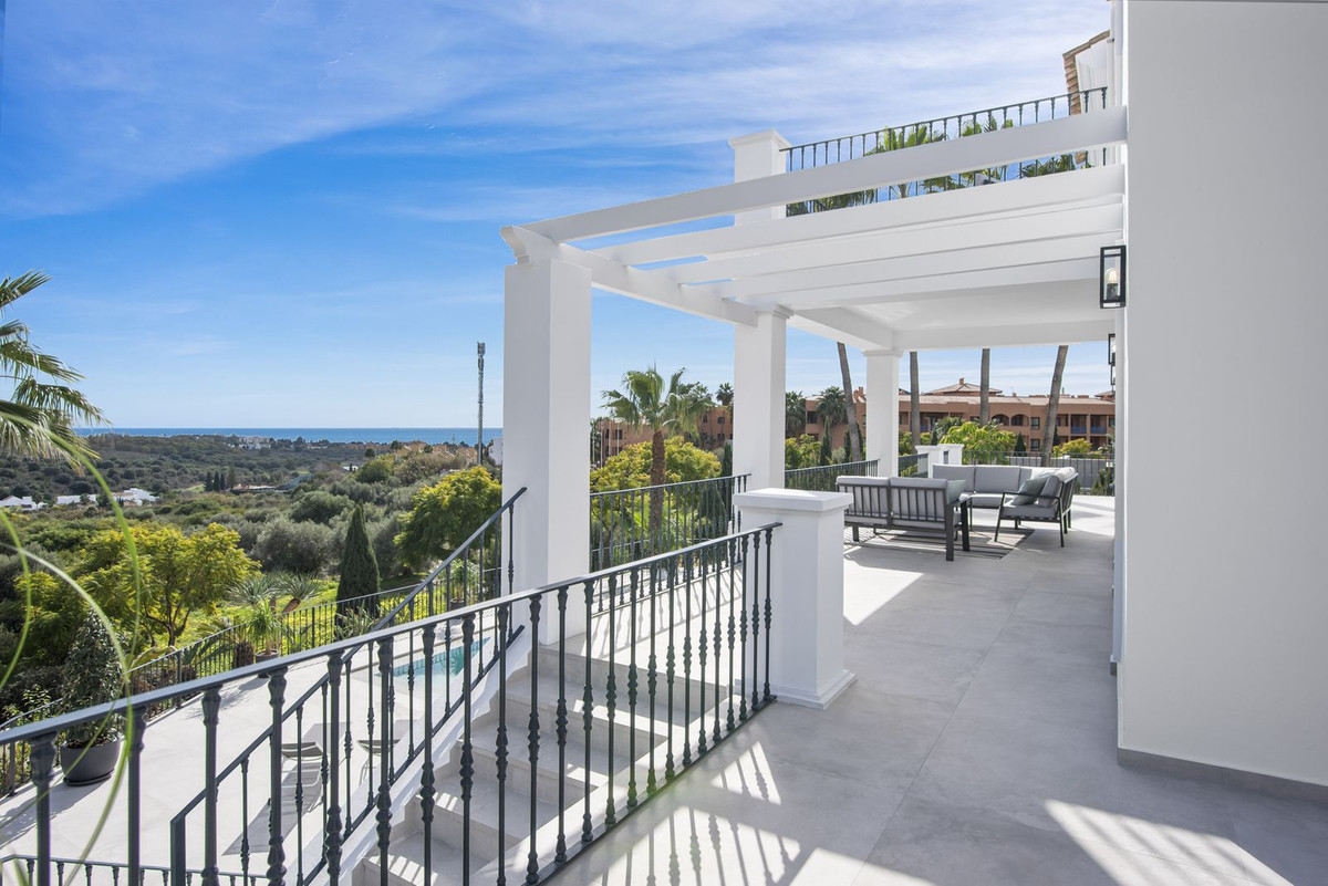 5 Bedroom Villa for Sale in Los Flamingos — 9