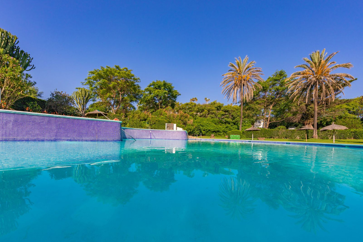 2 Bedroom Villa for Sale in Estepona — 2