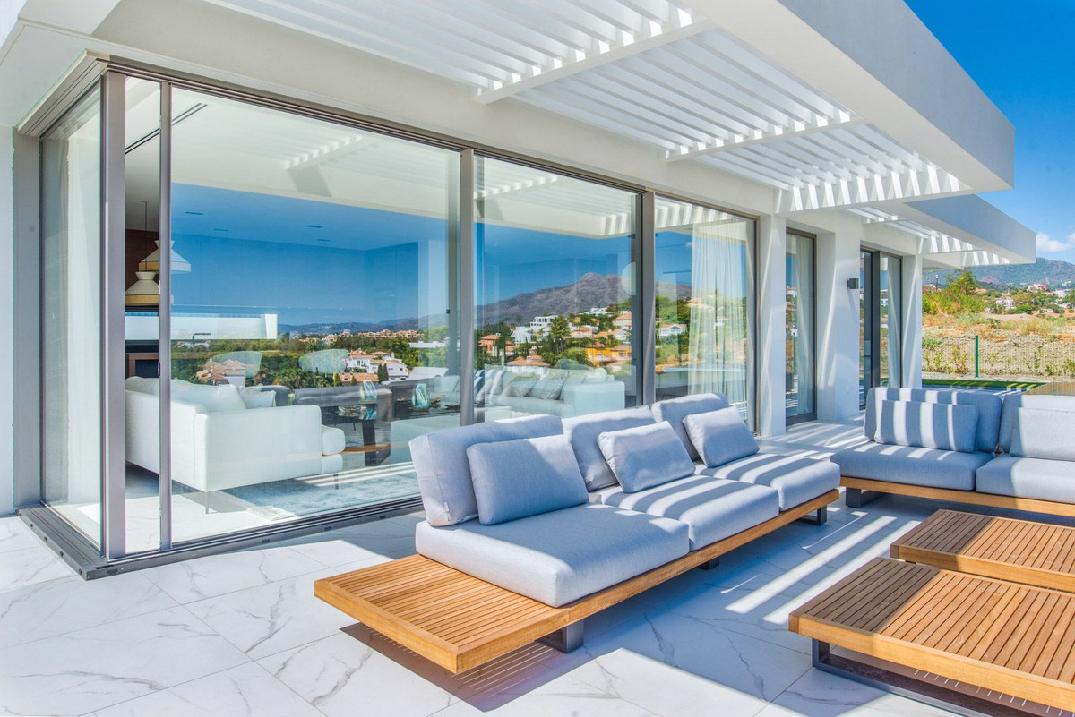 3 Bedroom Apartment for Sale in El Paraiso — view 18