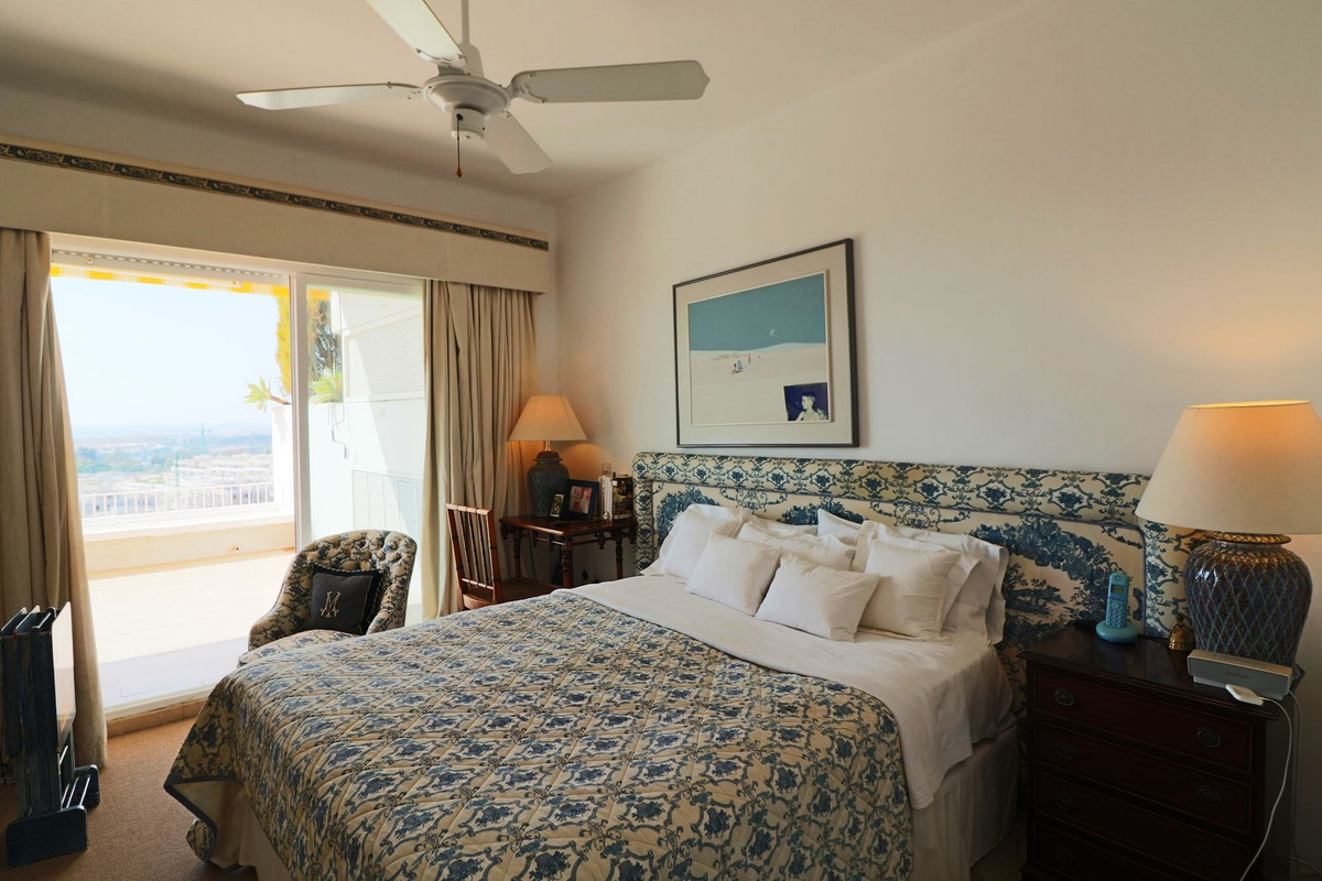 2 Bedroom Apartment for Sale in Marbella — 4