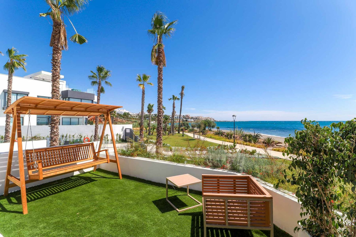 3 Bedroom Villa for Sale in Estepona — view 11