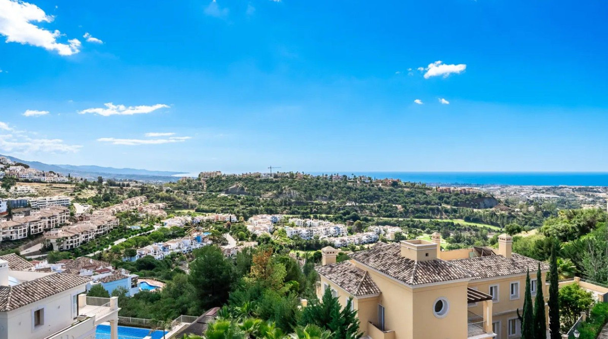 7 Bedroom Villa for Sale in Los Arqueros — 4