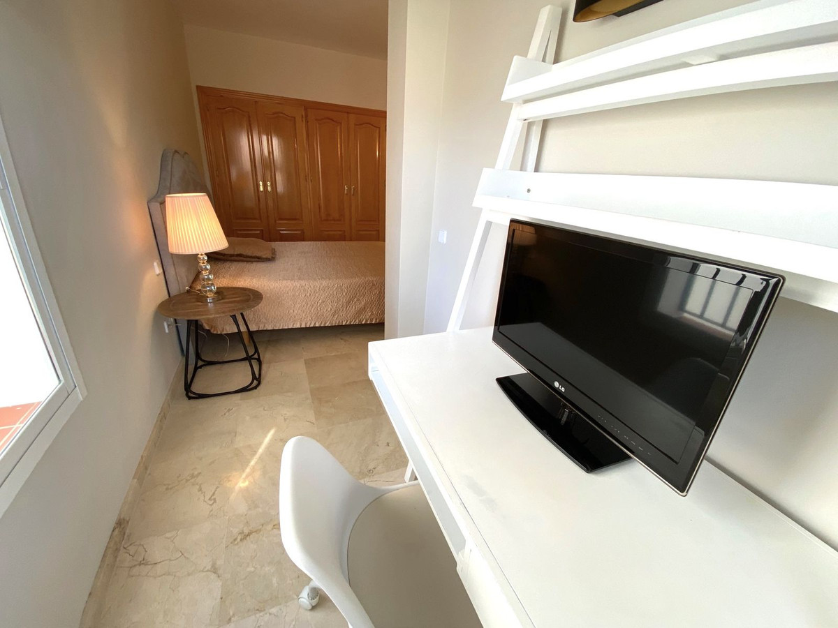 2 Bedroom Apartment for Sale in Aloha — view 19