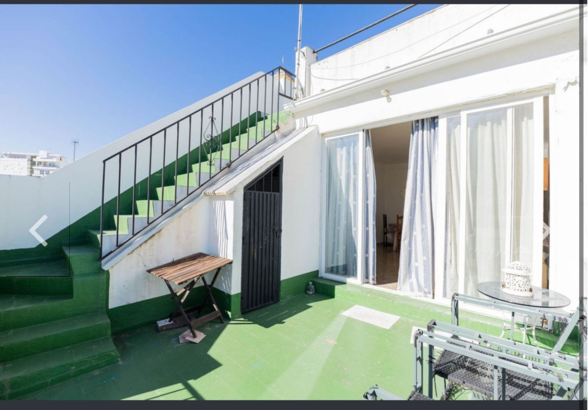 7 Bedroom Villa for Sale in Marbella — 8
