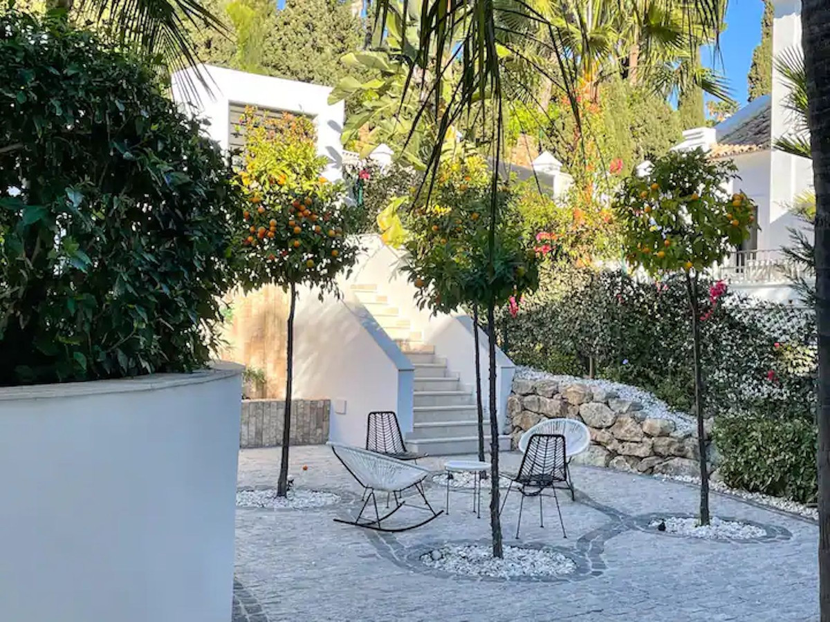 5 Bedroom Villa for Sale in Benahavís — 7