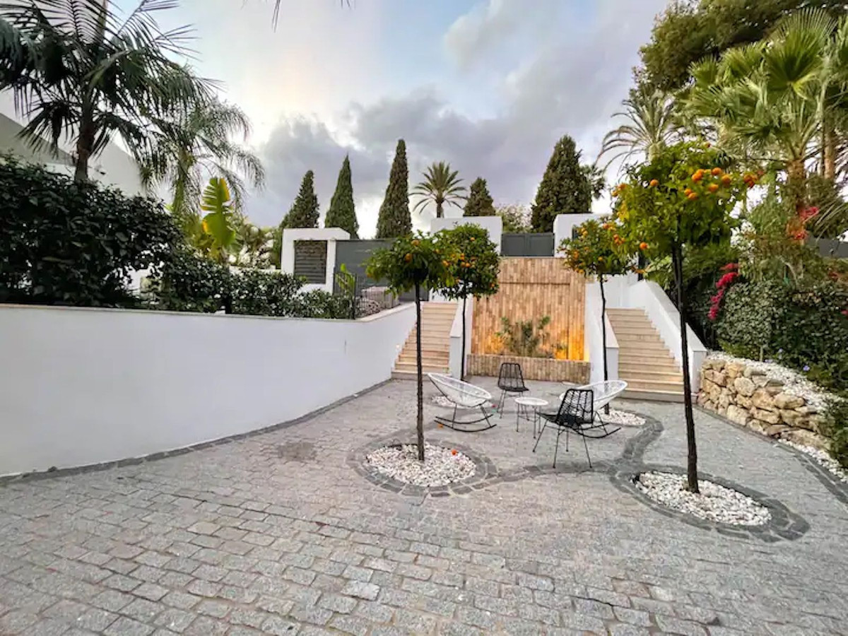 5 Bedroom Villa for Sale in Benahavís — 8