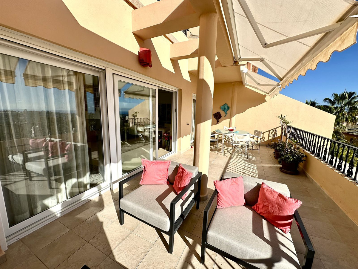 2 Bedroom Apartment for Sale in Nueva Andalucía — view 16