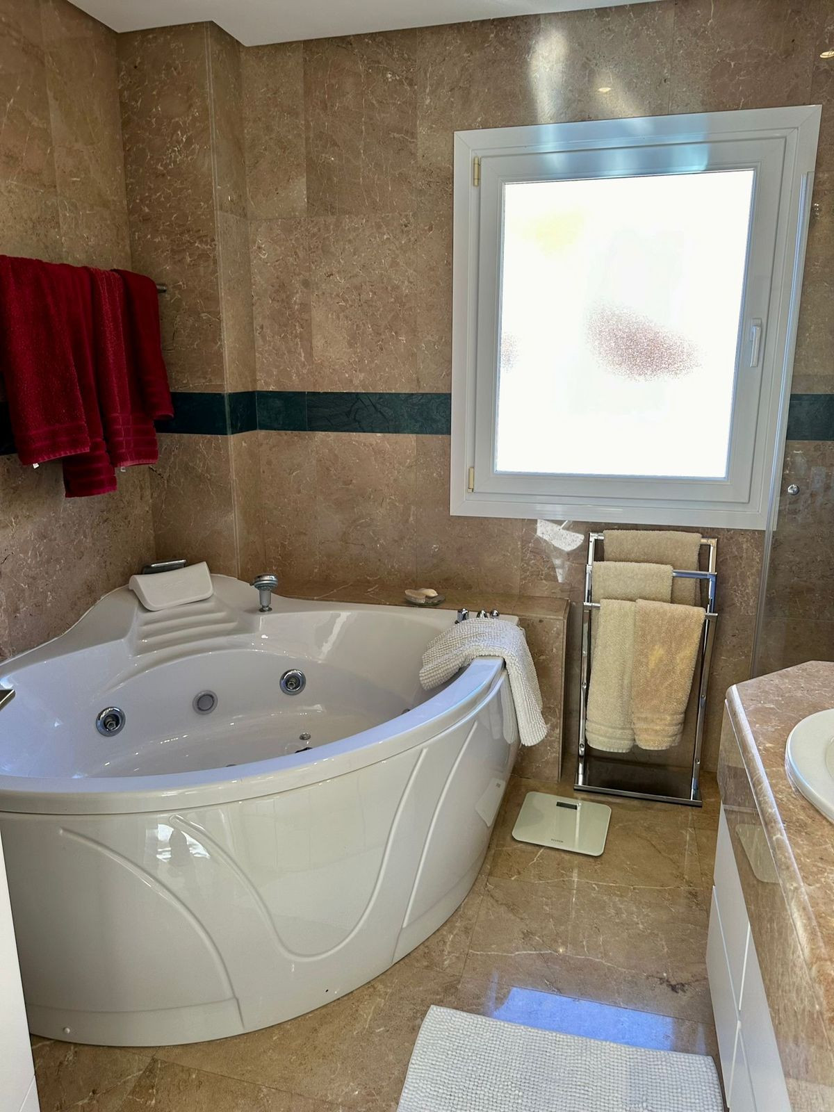 2 Bedroom Apartment for Sale in Nueva Andalucía — view 17