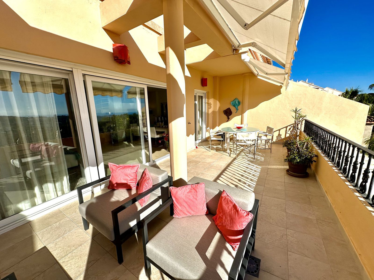 2 Bedroom Apartment for Sale in Nueva Andalucía — 9