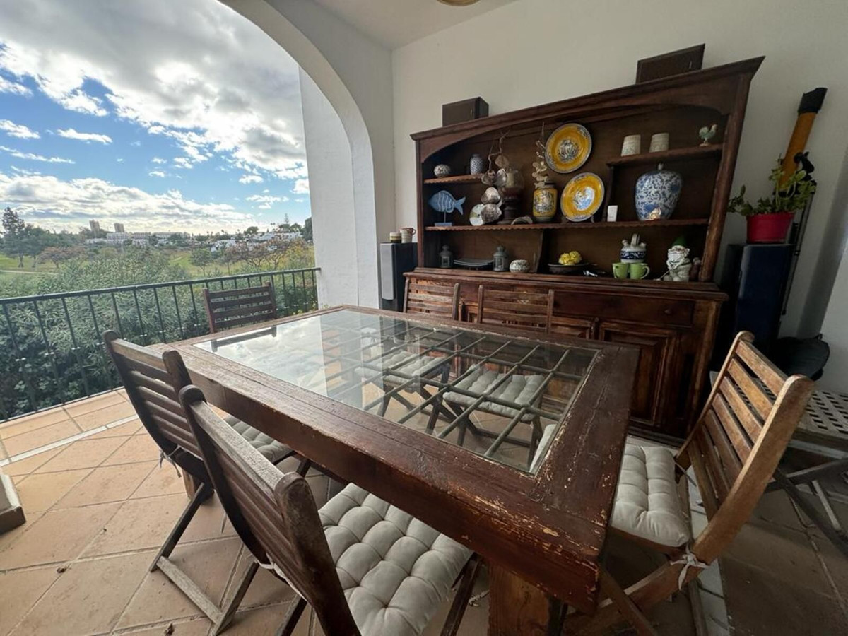 4 Bedroom Villa for Sale in Aloha — view 15