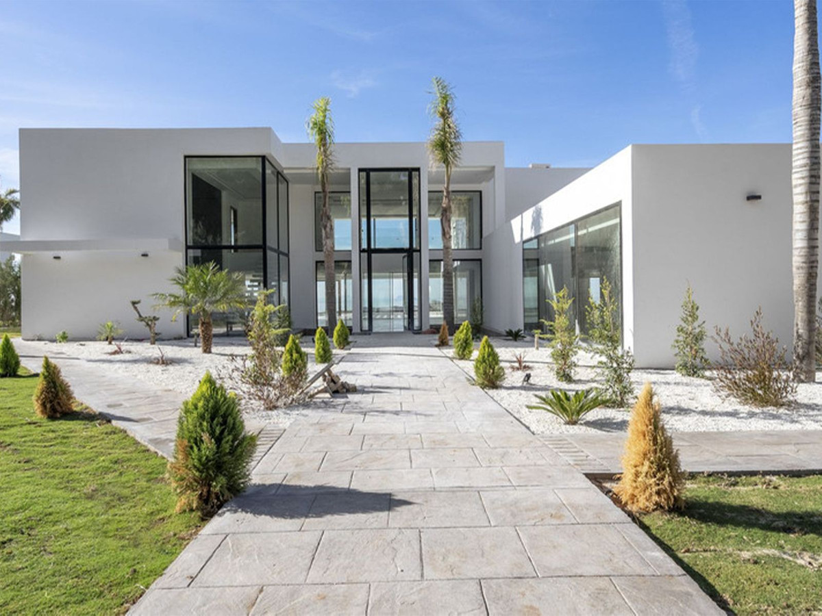 5 Bedroom Villa for Sale in Benahavís — 6
