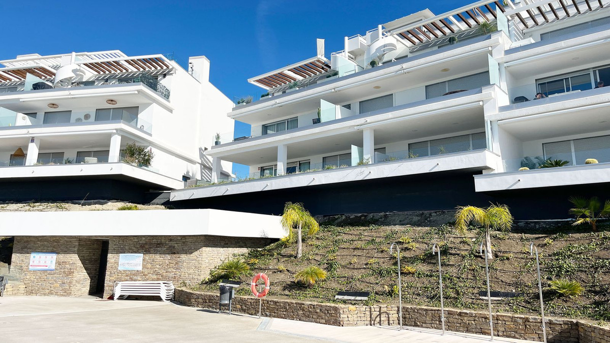2 Bedroom Apartment for Sale in New Golden Mile — 4