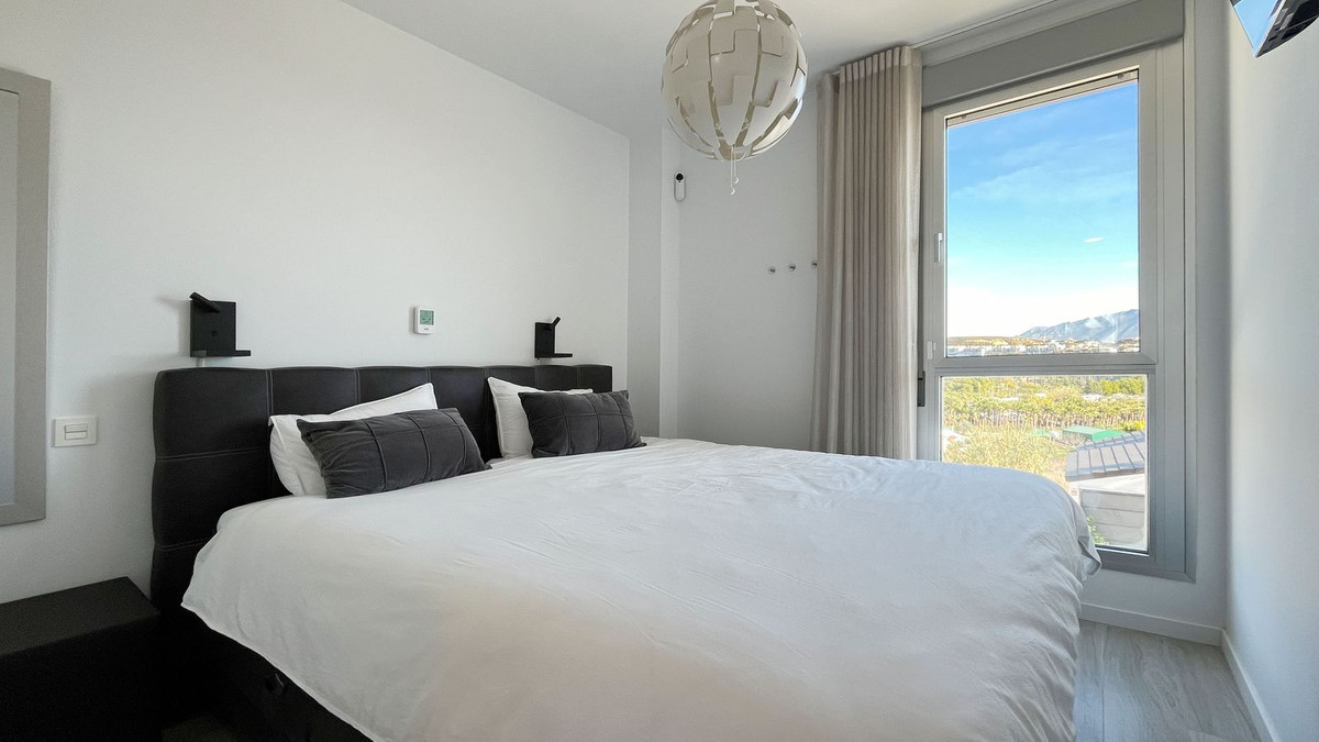 2 Bedroom Apartment for Sale in New Golden Mile — view 10