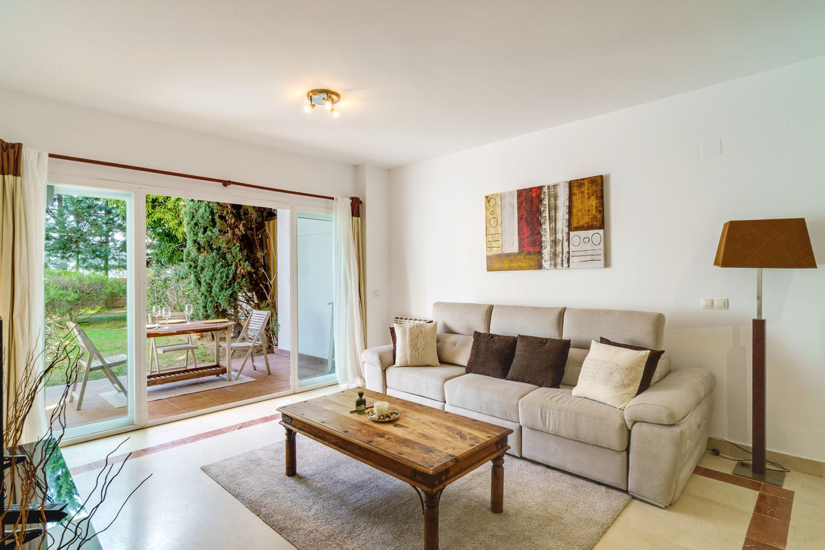 3 Bedroom Apartment for Sale in Marbella — 2