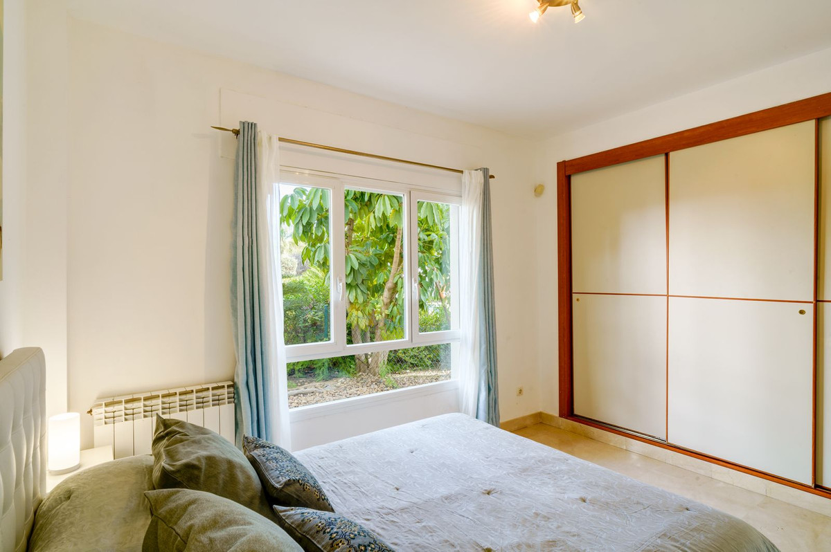 3 Bedroom Apartment for Sale in Marbella — 8