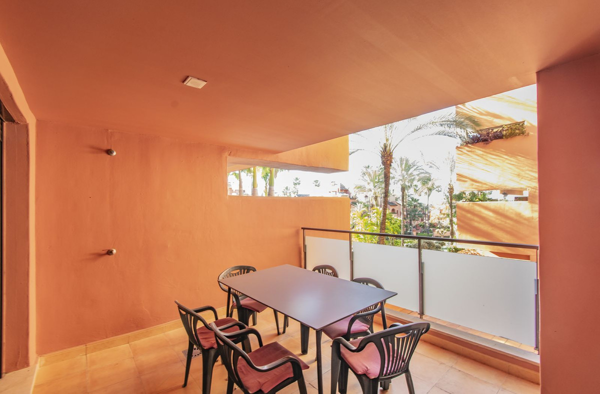 3 Bedroom Apartment for Sale in New Golden Mile — view 14