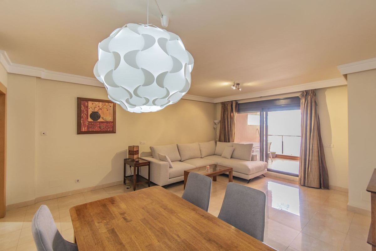 3 Bedroom Apartment for Sale in New Golden Mile — view 15