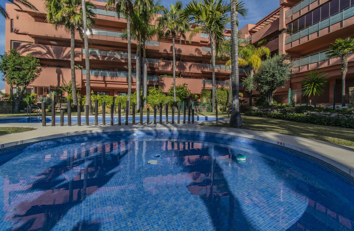 3 Bedroom Apartment for Sale in New Golden Mile — view 17