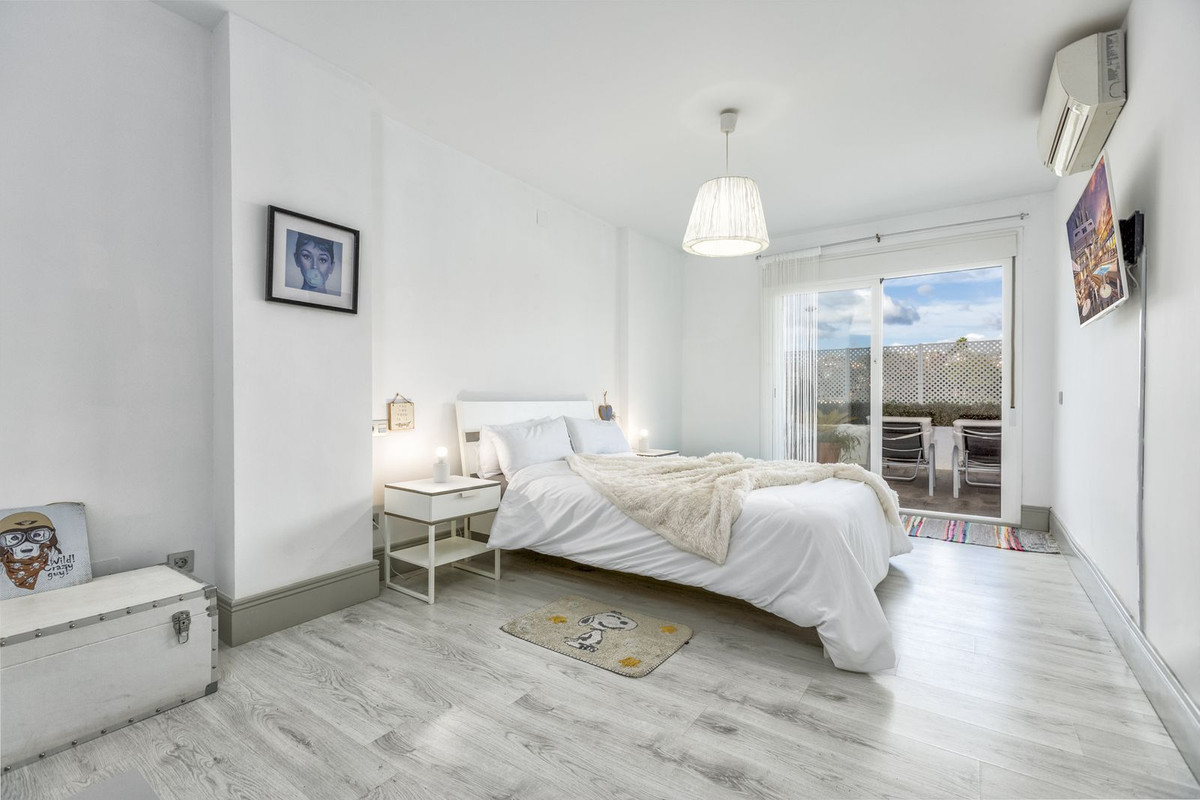 2 Bedroom Apartment for Sale in Nueva Andalucía — view 7