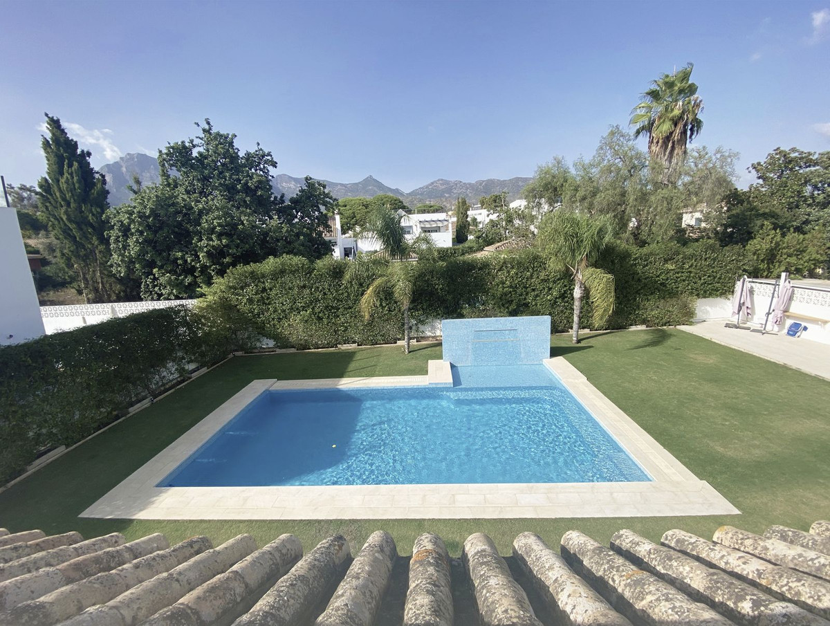 13 Bedroom Villa for Sale in Marbella — 4