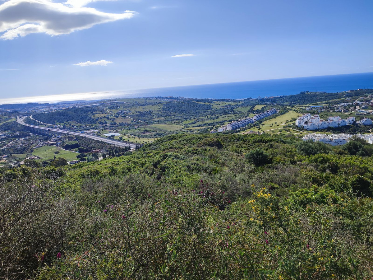 Plot for Sale in Estepona