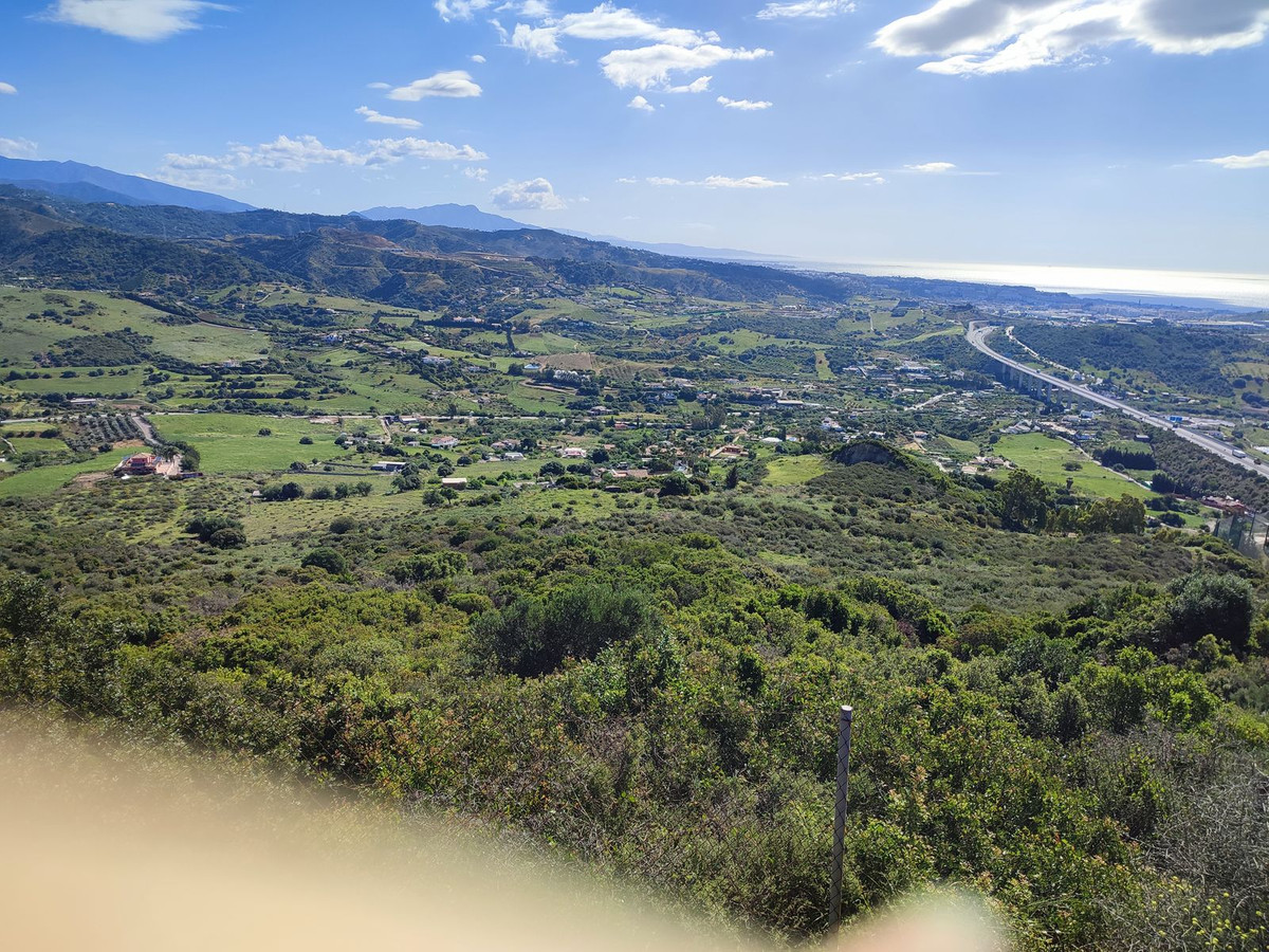 Plot for Sale in Estepona — 3