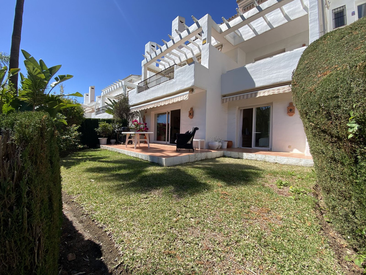 3 Bedroom Apartment for Sale in La Quinta — 2