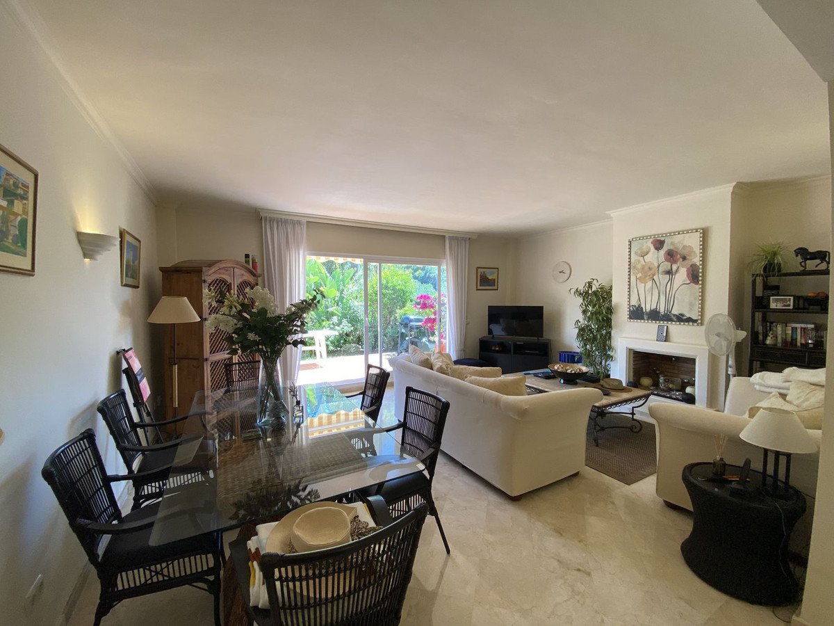 3 Bedroom Apartment for Sale in La Quinta — 3