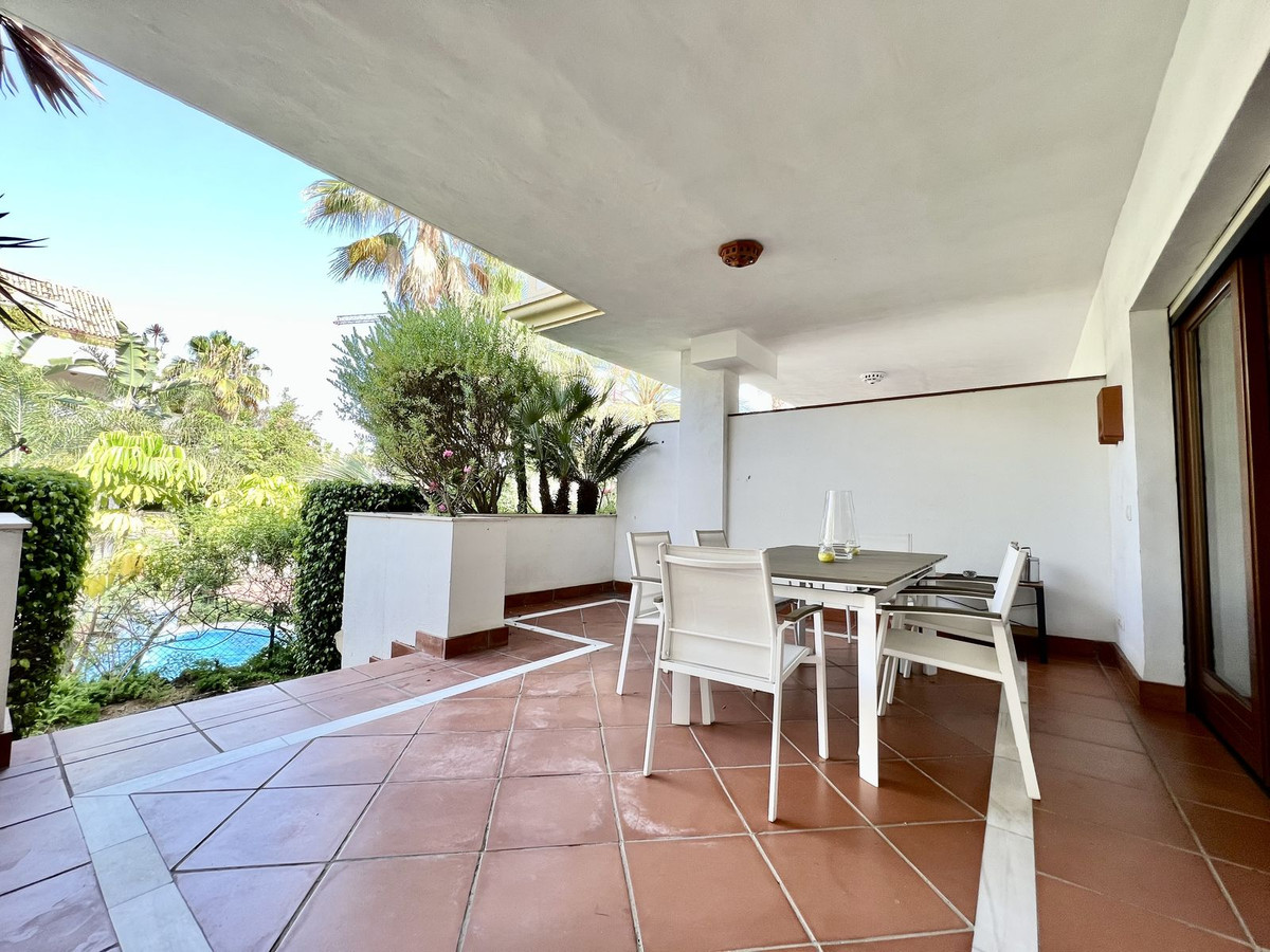 2 Bedroom Apartment for Sale in The Golden Mile — view 14