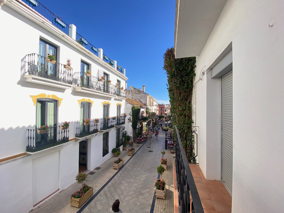 4 Bedroom Villa for Sale in Marbella
