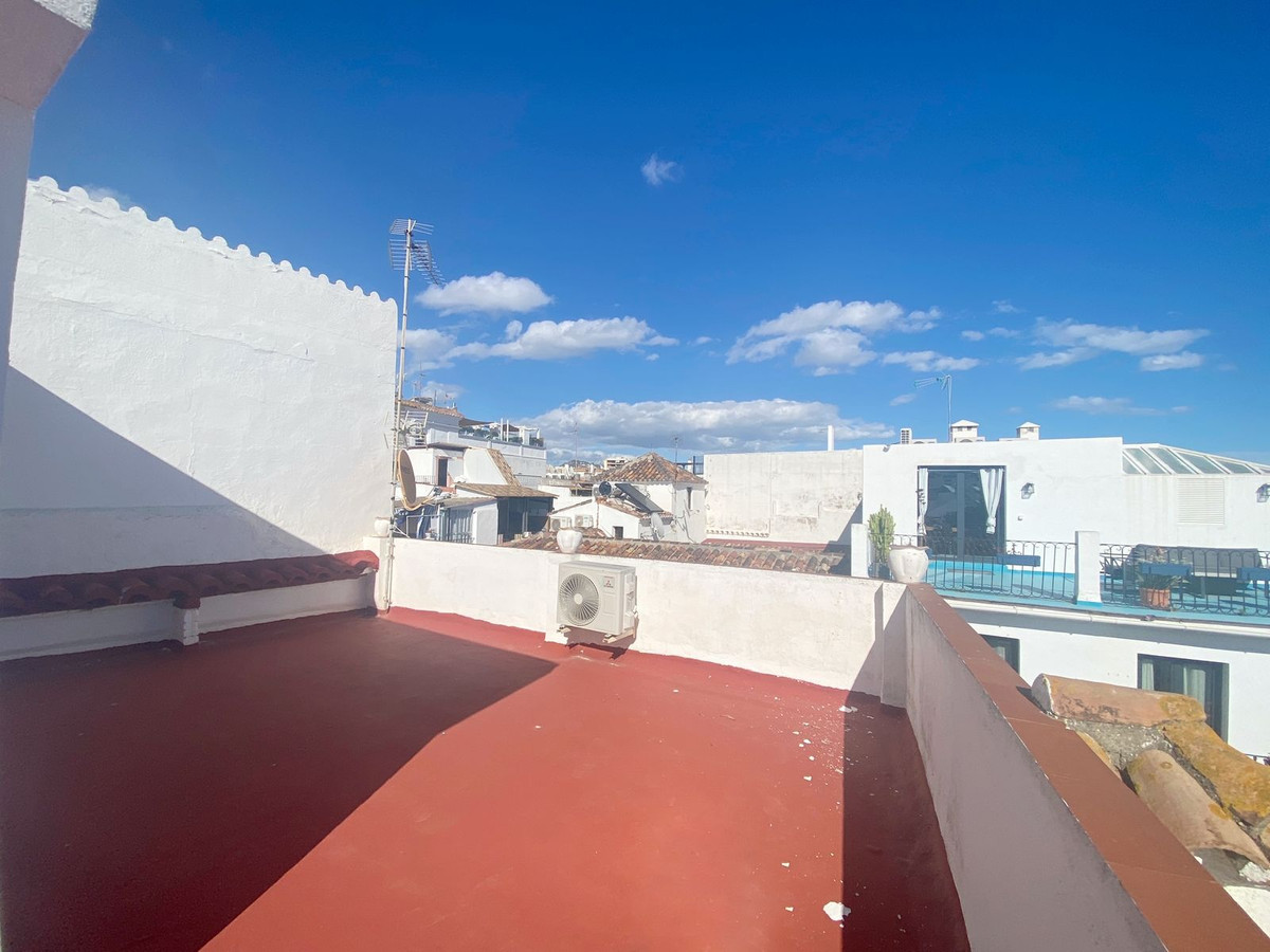 4 Bedroom Villa for Sale in Marbella — 5