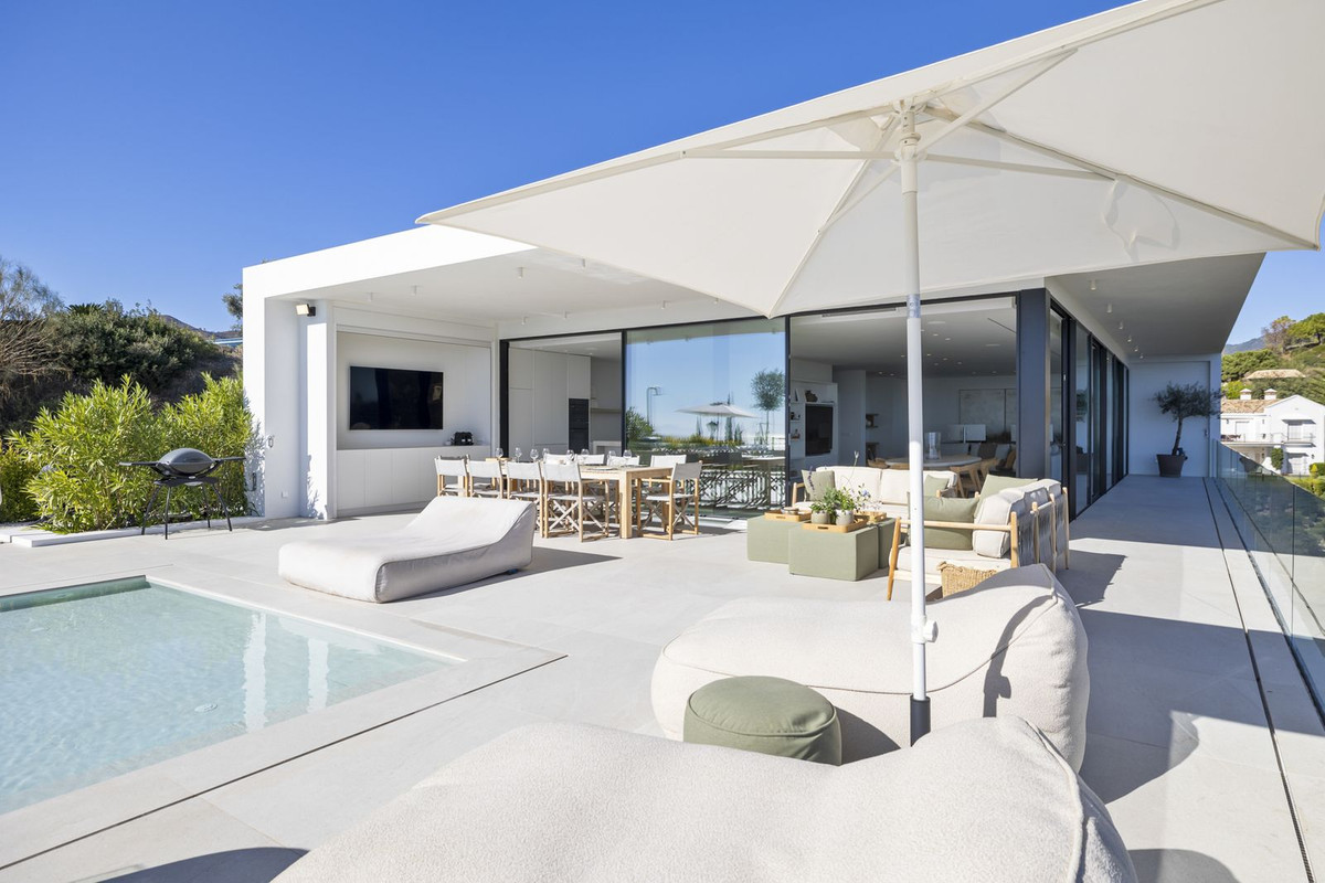6 Bedroom Villa for Sale in Benahavís — 7