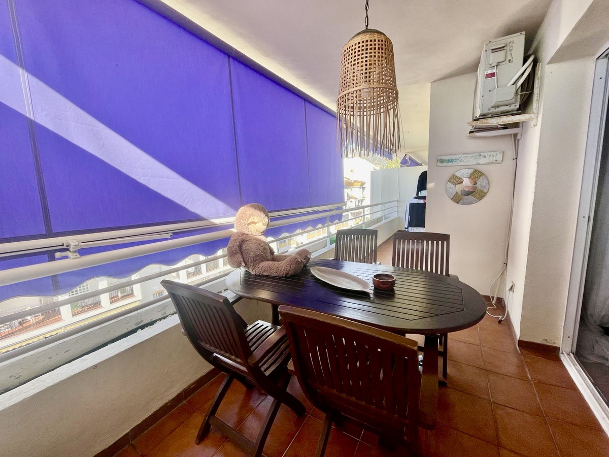 3 Bedroom Apartment for Sale in The Golden Mile — 4