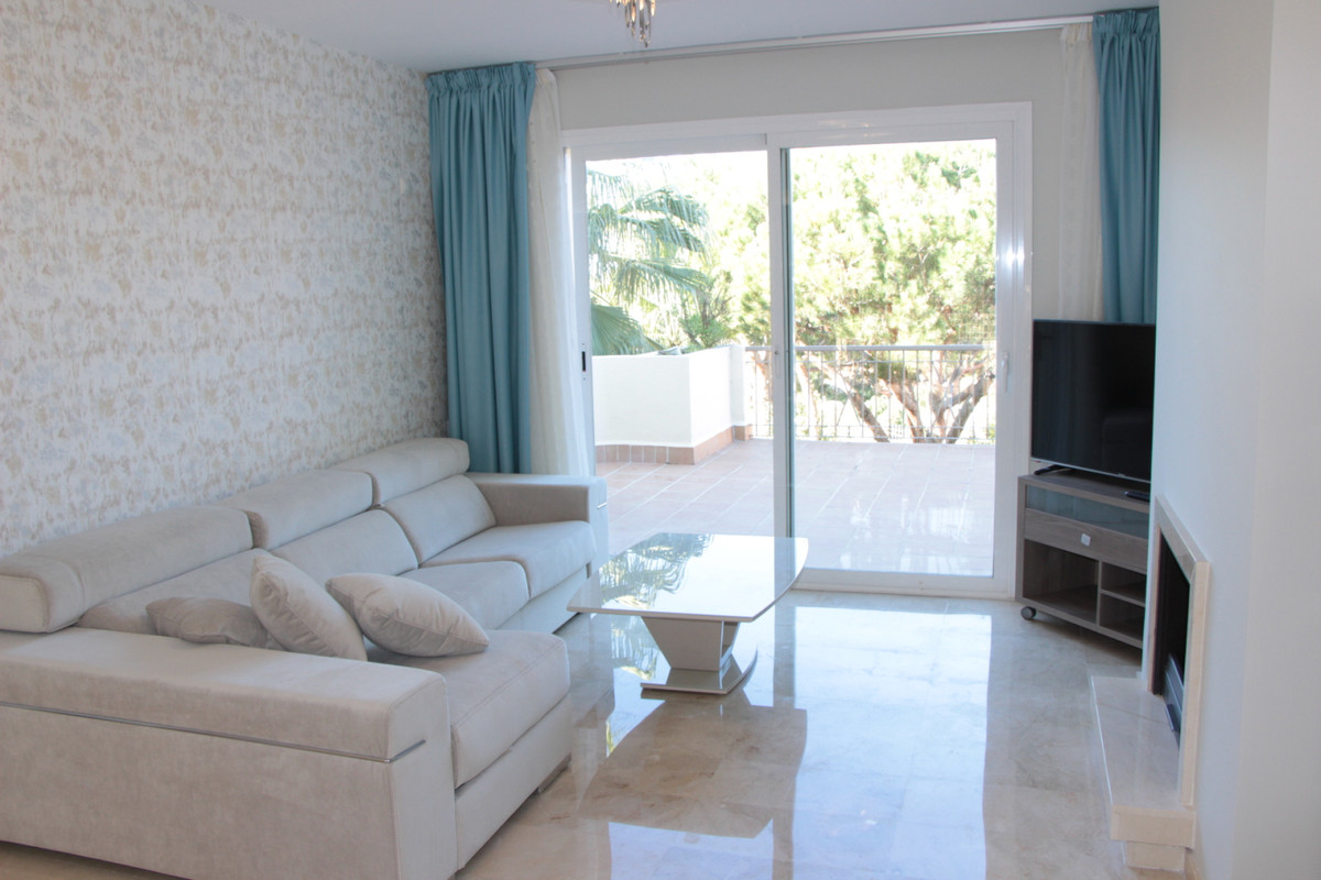2 Bedroom Apartment for Sale in Marbella