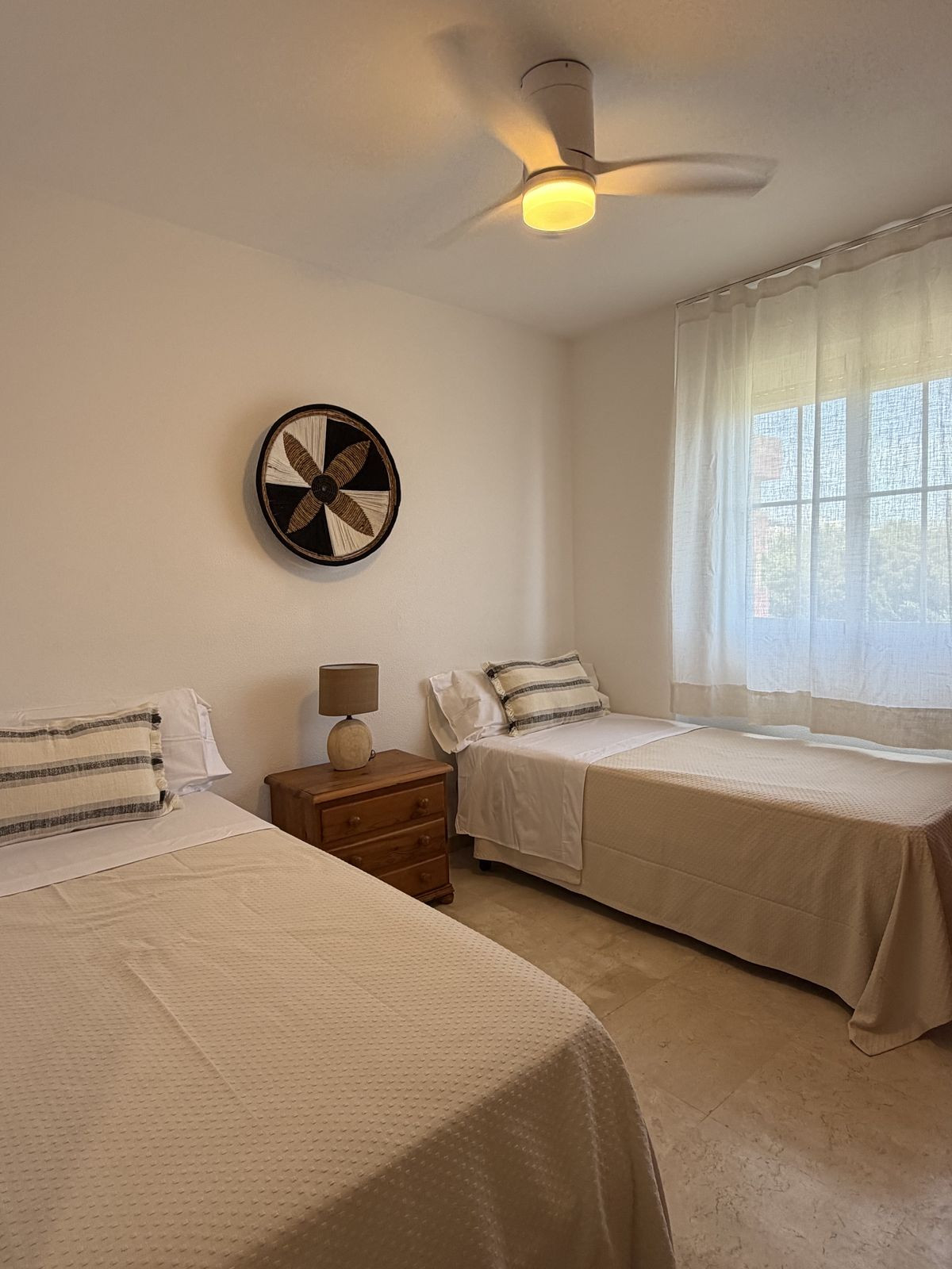 3 Bedroom Apartment for Sale in Marbella — view 17