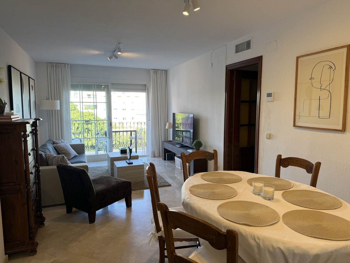 3 Bedroom Apartment for Sale in Marbella — 8