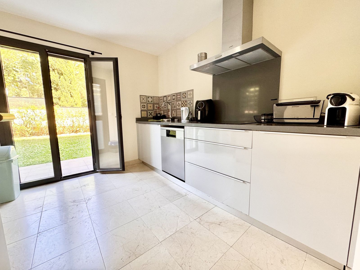 2 Bedroom Apartment for Sale in Los Flamingos — view 10