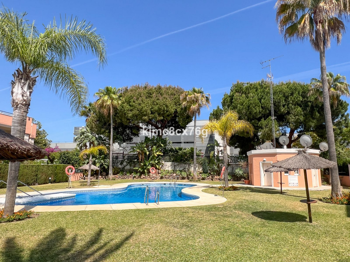 2 Bedroom Apartment for Sale in Marbella
