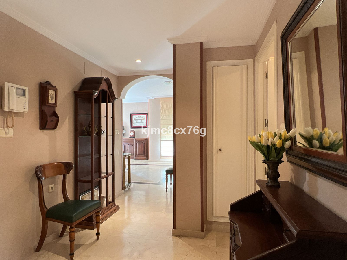 2 Bedroom Apartment for Sale in Marbella — 3